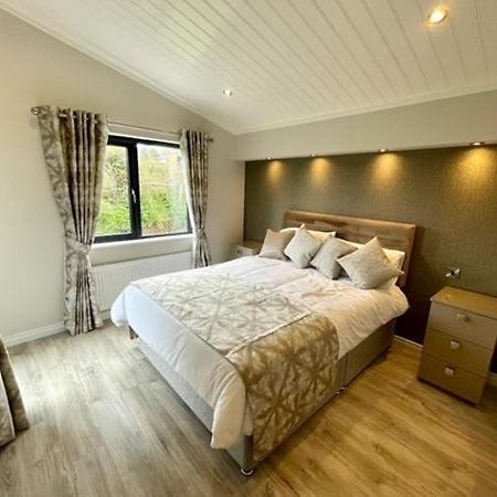 *Luxury Holiday Home With Hot Tub Close To Beach* Penally المظهر الخارجي الصورة